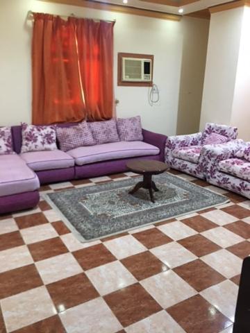 Thora Alamjad Furnished Apartments Sharurah Room photo
